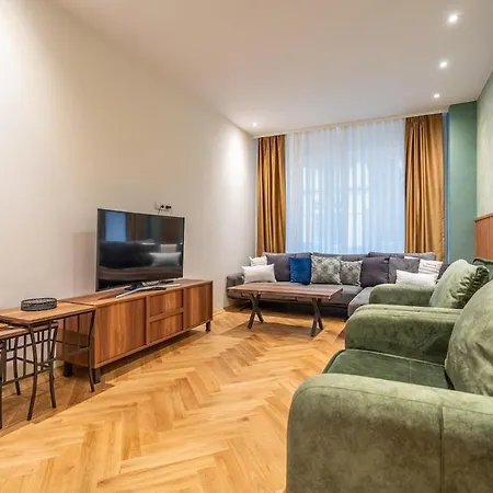 Апартаменты Elegant & Stylish 2-bedroom *